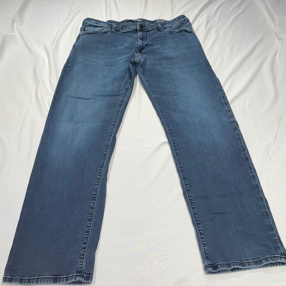 Mavi Zach Straight Leg Athletic Denim Jeans Mens 38x32 Medium Wash Blue